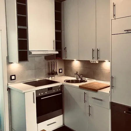 Atelier 6 Apartment